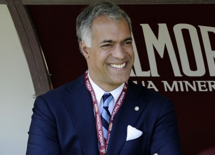 Un sorridente Michael Bolingbroke