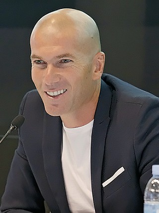 Real Madrid, rabbia Zidane: 