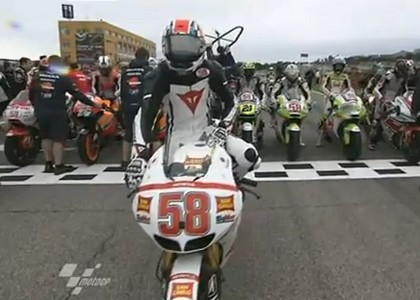 MotoGp, Valencia: tutti in pista per Simoncelli