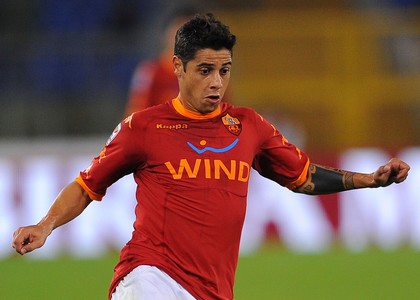 Brasile, mercato chiuso: Cicinho resta a Roma