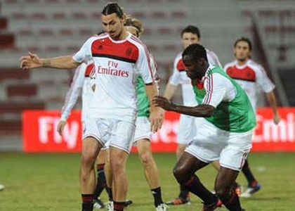 Milan: Ibra show, assist-rabona di 30 metri. Video