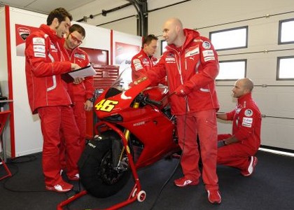 Ducati vendesi, vale un miliardo