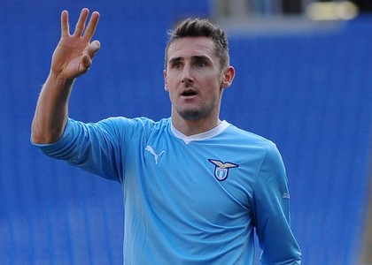 Serie A: tris Lazio, Palermo alle corde