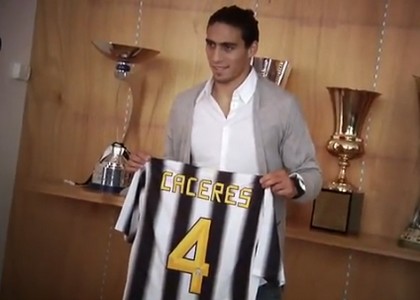 Juventus: Caceres, ora è ufficiale