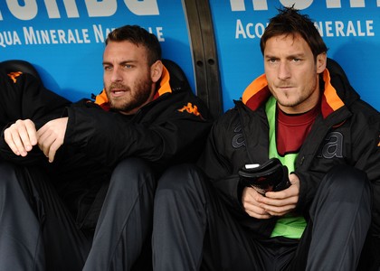 Roma: guai muscolari, Totti in dubbio per il Genoa