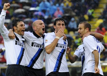 Serie A: l'Inter vola, Bologna a picco