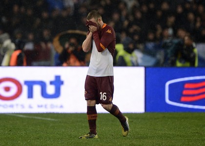Serie A: la Lazio spiega le ali, Roma ko nel derby