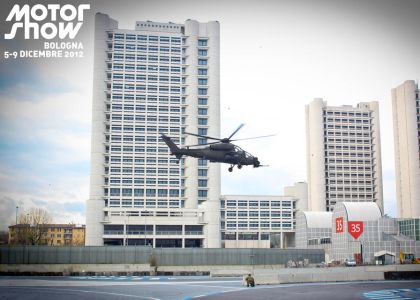 Motor Show: c'è anche l'elicottero d'assalto