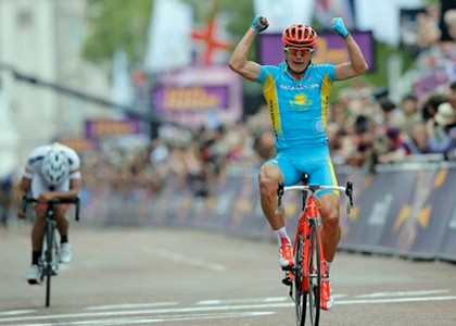 Vinokourov accusato di combine: l'Uci indaga