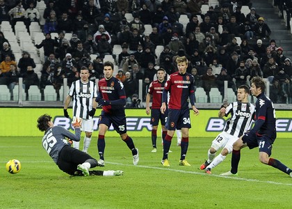 Tim Cup: Juventus di misura, Cagliari ko