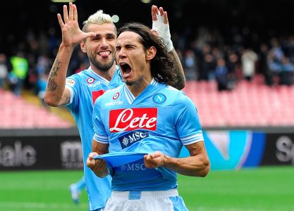 Serie A: cinquina Napoli, Pescara al tappeto