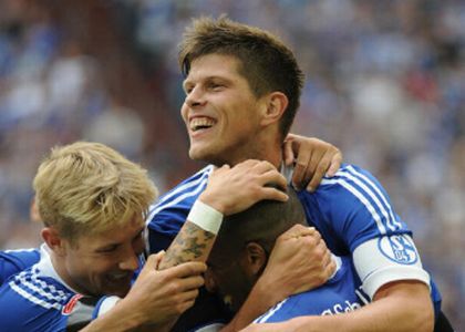 Bundesliga: lo Schalke ferma il Lipsia, il Friburgo c'è