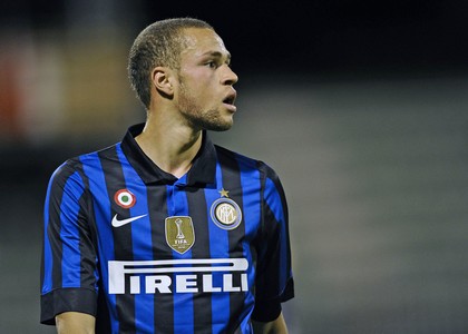 Inter: stangata per Castaignos, fuori tre giornate