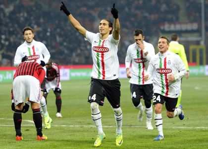 Caceres, più veloce della luce