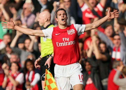 United-Arsenal: si tratta per Van Persie