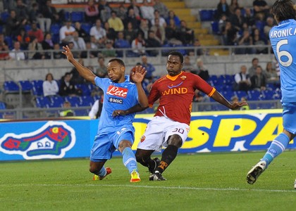 Serie A: la Roma beffa il Napoli, è 2-2