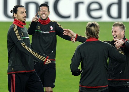 Milan, Ibra: gol spettacolo in allenamento. Video