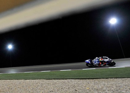 MotoGp: il Qatar è bello di notte