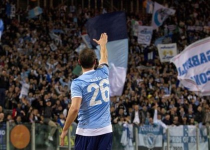 Lazio: Radu e società deferiti per saluto romano
