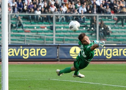 Serie B: Grosseto battuto, Livorno salvo