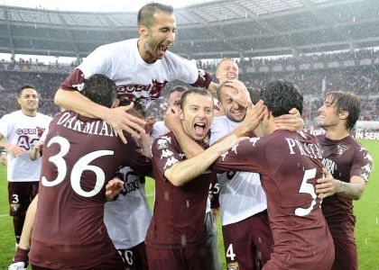 Urlo granata, Torino promosso in A