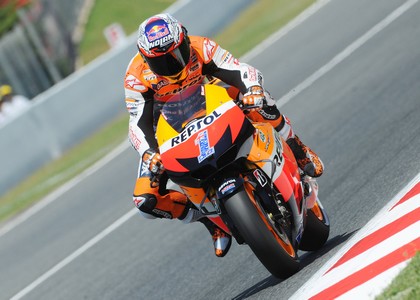 MotoGp, Olanda: Stoner brucia gli spagnoli