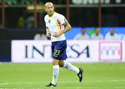 Lecce: Chevanton firma a tempo indeterminato
