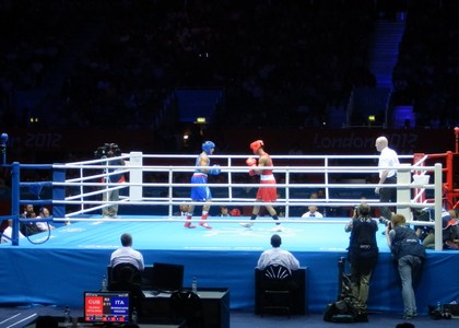 Boxe solo per nottambuli. Ennesimo autogol Rai