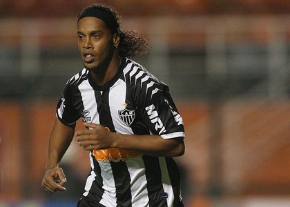 Ronaldinho lascia l'Atletico Mineiro: 