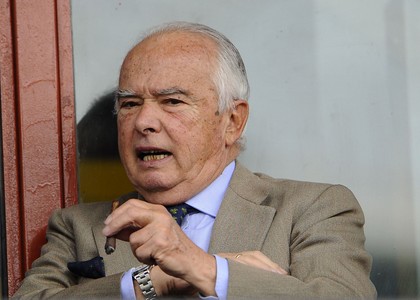 Sampdoria: bandiere a mezz'asta per Garrone