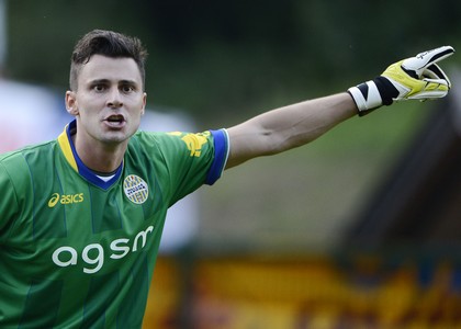 Verona: Rafael rinnova fino al 2016