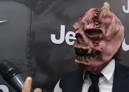 Juventus, Pirlo: intervista in maschera per Halloween. Video