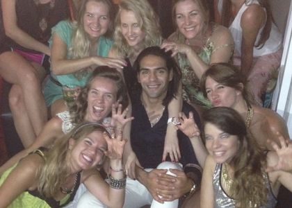 Il Natale di Falcao: beato tra le donne