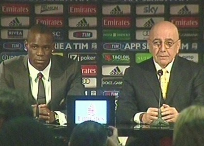Milan: la presentazione di Balotelli. Live