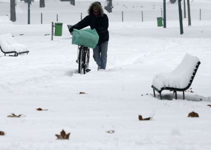 Milano-Sanremo: la neve stravolge il programma