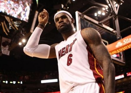 Nba: mostruoso LeBron James, 61 punti!