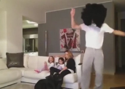 Milan: Antonini si scatena con l'Harlem Shake. Video