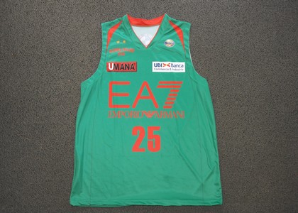 Olimpia Milano: maglia verde per l'Earth Day