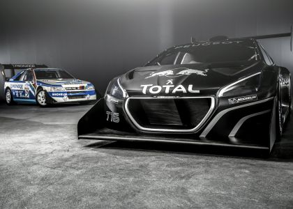 Sebastian Loeb sfida le nuvole del Colorado. Video