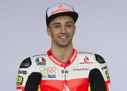 MotoGP, Qatar: Espargarò imprendibile, Iannone secondo