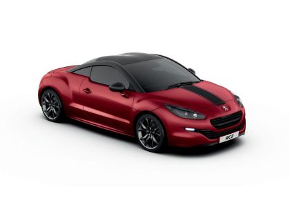 Nuova Peugeot Rcz: Andreucci vs Suding, sfida all'ultima curva. Video