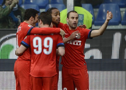 Serie A: Palacio lancia l'Inter, Samp al tappeto