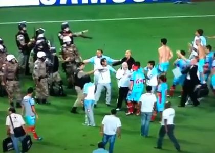 Atletico Mineiro-Arsenal: maxi rissa nel finale