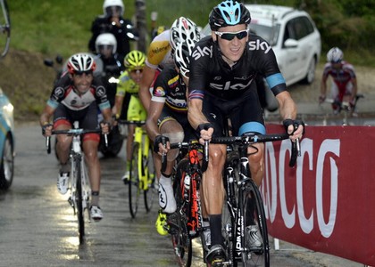 Ciclismo: Wiggins con Sky fino alla Roubaix