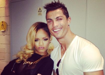 Cristiano Ronaldo-Rihanna: contatto