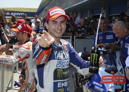 MotoGP, Italia: trionfa Lorenzo, fuori Marquez e Rossi