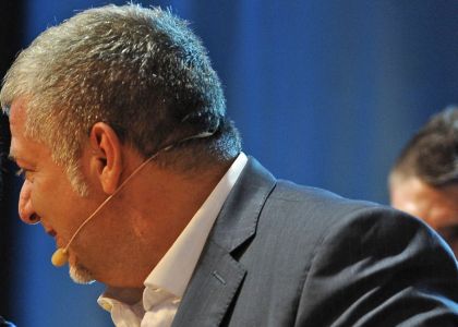Fa pipì in ascensore al San Paolo: Scarpini si scusa