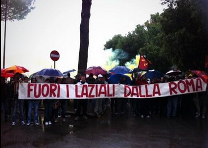 Roma: contestazione dei tifosi a Trigoria