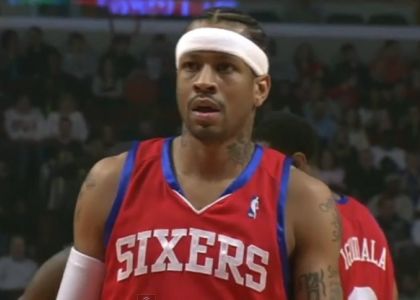 Nba: i Sixers ritirano il numero 3 di Iverson