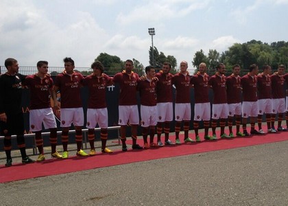 Roma, la nuova maglia per la stagione 2013/2014. Foto